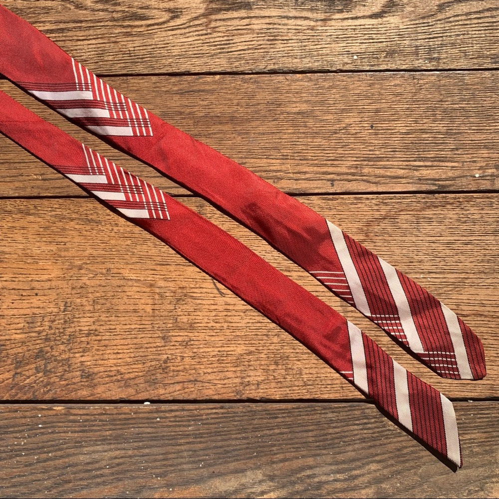 40s ruby and cream striped satin skinny tie